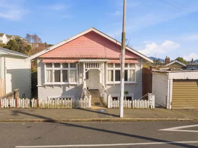 4A & B MacBeth Street, Caversham