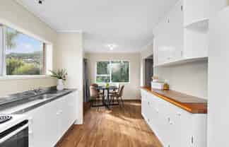 2633 Awhitu Road, Awhitu