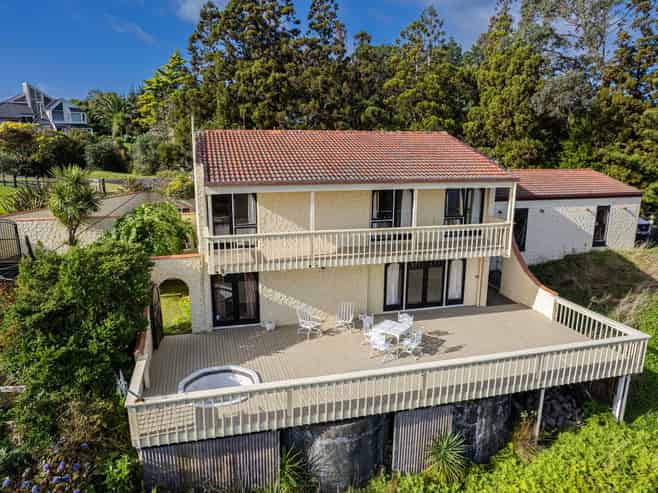 120 Memorial Drive, PARAHAKI