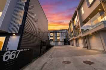 6/667 Great North Road, Grey Lynn
