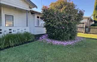 b/1/25 Russell Road, Manurewa