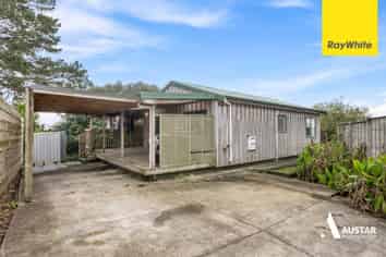 60 Cobham Crescent, Kelston
