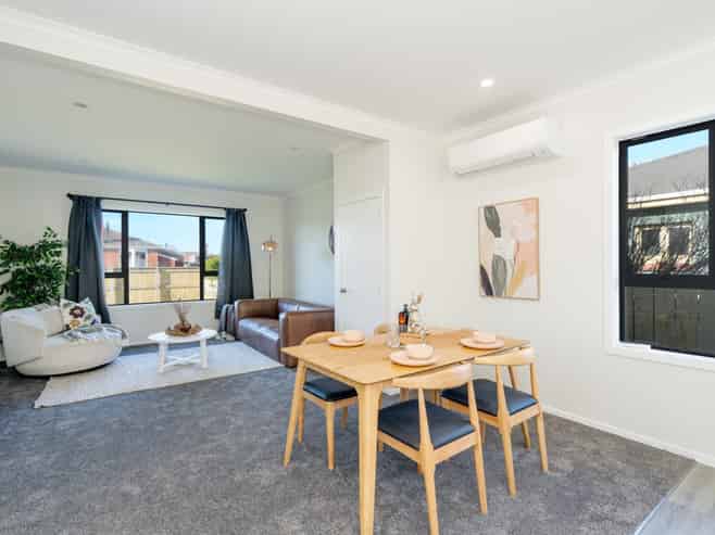 423 Elles Road, Kingswell