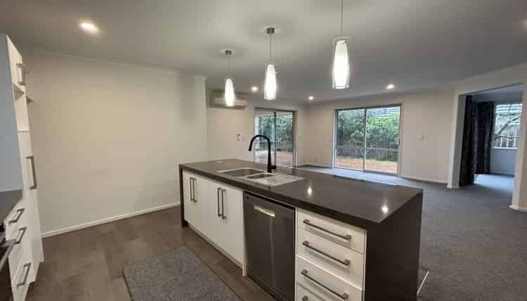 3 Twain Crescent , Owhata