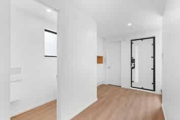 1/62 Colombo Street, Cashmere