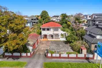 235 Main Highway, Ellerslie