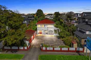 235 Main Highway, Ellerslie