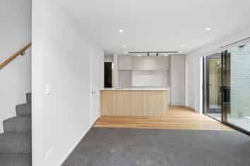 6/167 Innes Road, SAINT ALBANS