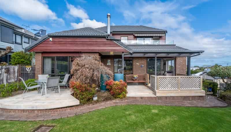 1/2 Basilton Close, Bucklands Beach