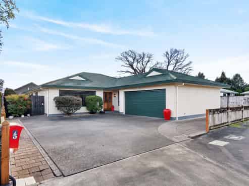 5 Oak View Place, Greytown