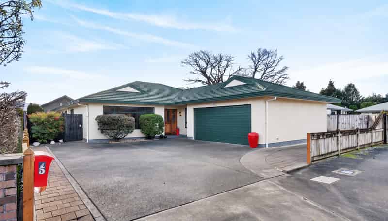 5 Oak View Place, Greytown
