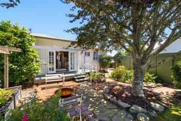 3 Marine Terrace, Bayswater