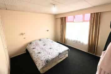 46 Gladstone Road, North East Valley