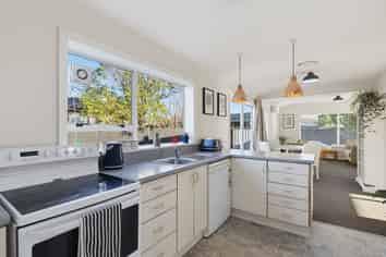 16 Dellow Place, Spreydon