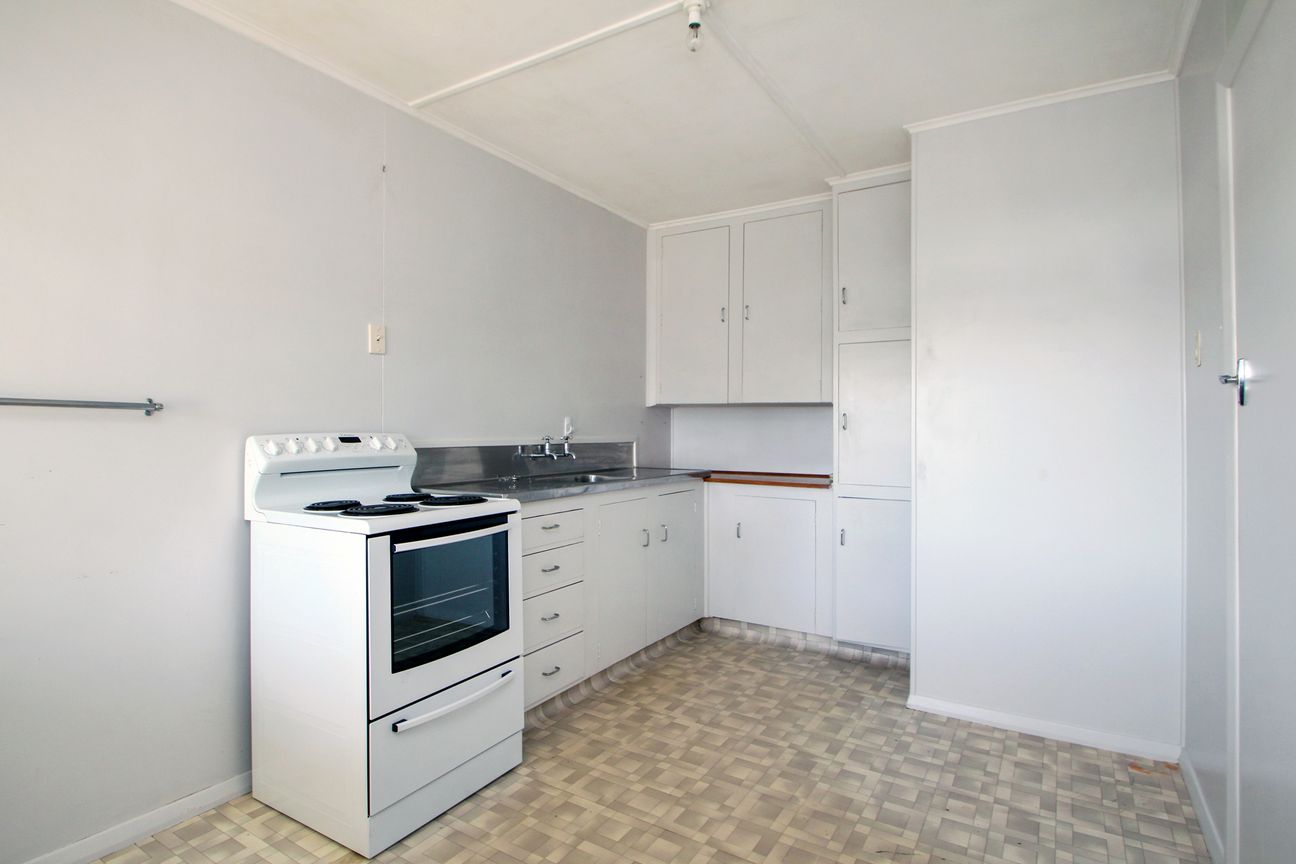 UPSTAIRS UNIT WITH VIEWS - Bild 2