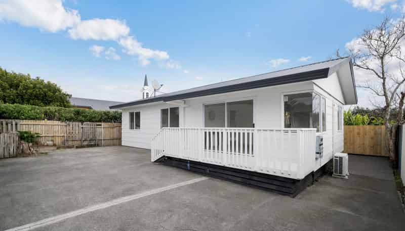 3/9 Robertson Road, Mangere