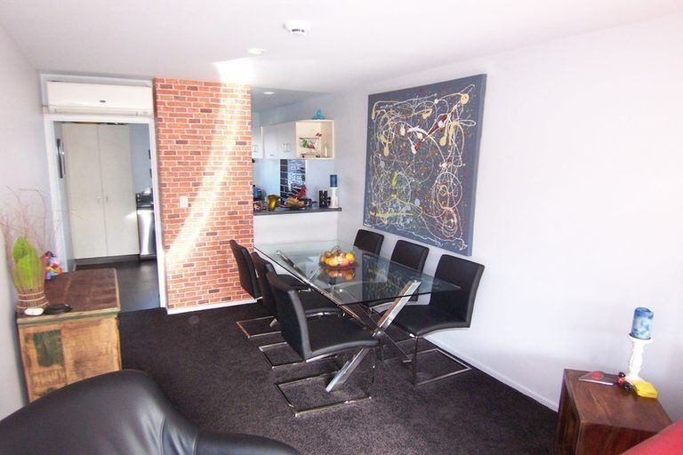 Cozy and Inviting - Vista 3