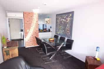 3/25  Braddon Street , Addington