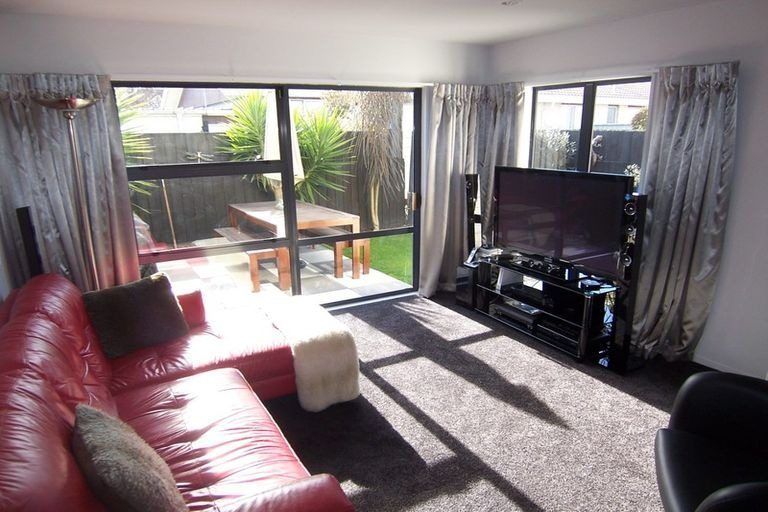 Cozy and Inviting - Vista 2