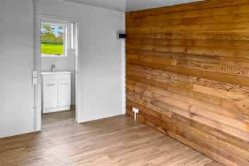 1314A Dairy Flat Highway, Dairy Flat
