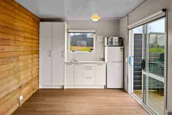 1314A Dairy Flat Highway, Dairy Flat