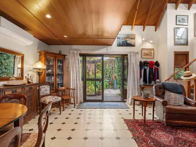 2/4 Herbs Place, Cashmere