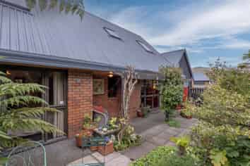 2/4 Herbs Place, Cashmere