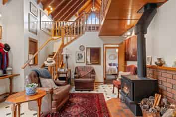 2/4 Herbs Place, Cashmere