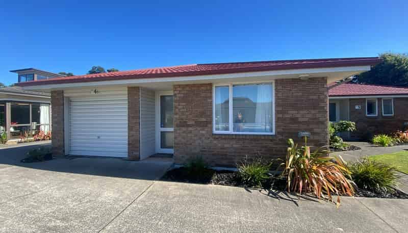 4/148 Riccarton Road, Riccarton