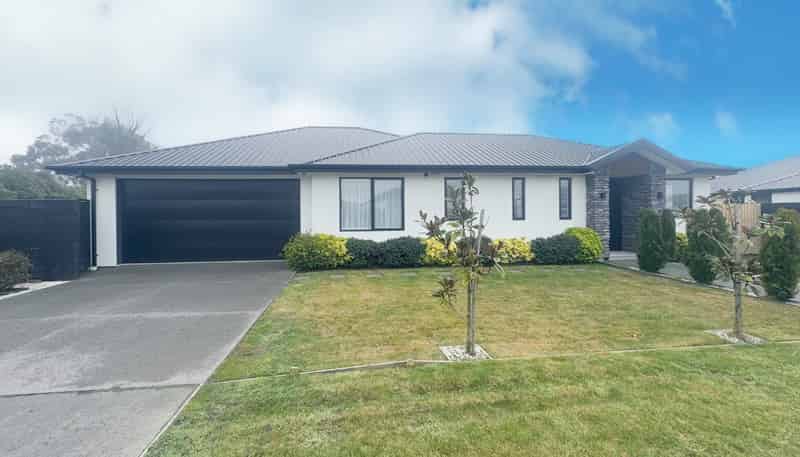 16 Coprosma Road, Wigram