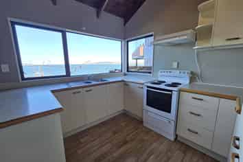 118 Beach Road, Onerahi