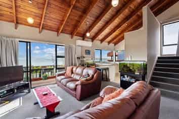 118 Beach Road, Onerahi