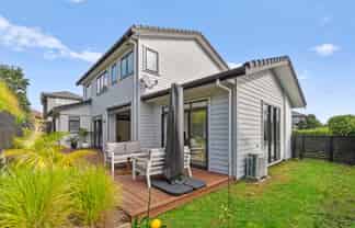 25 Couldrey Crescent, Red Beach
