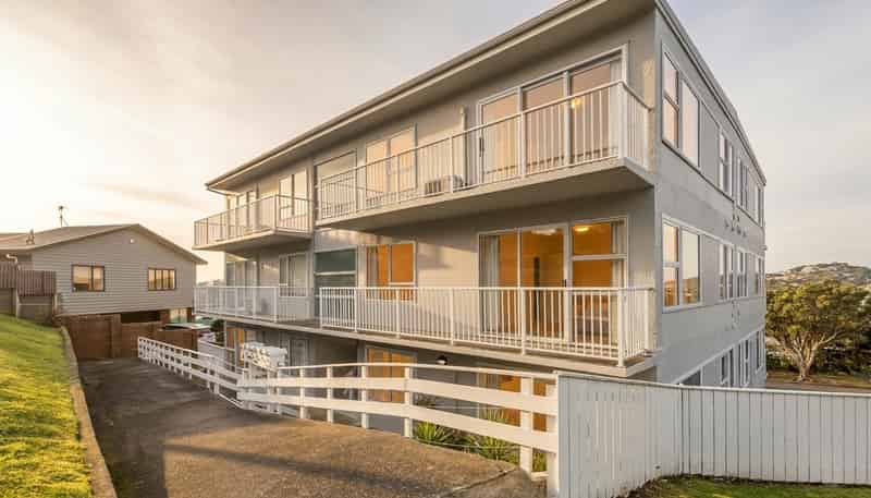 8/32 Akaroa Drive, Maupuia