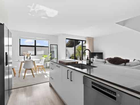 5/102 Swayne Road, Cambridge