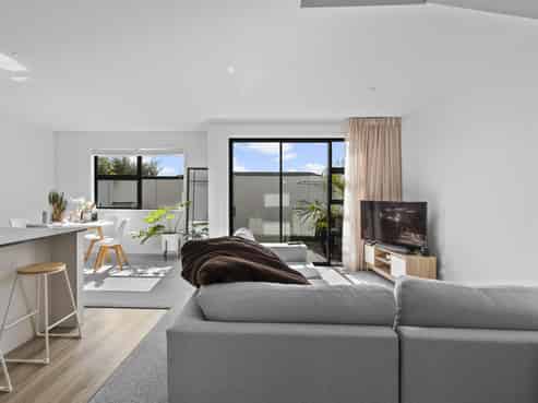 5/102 Swayne Road, Cambridge