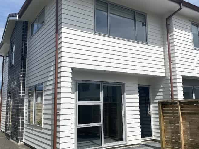 9 John Reynolds Square, Belmont