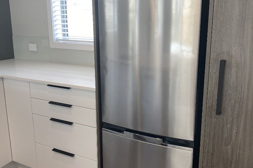 CENTRAL HUTT LIVING! - Vista 6