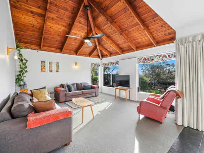 10 Rakaia Rise, Clover Park