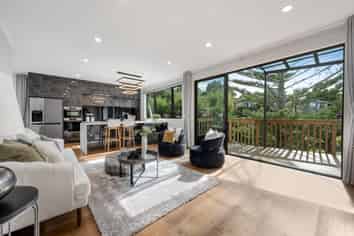 51B Bleakhouse Road, Mellons Bay