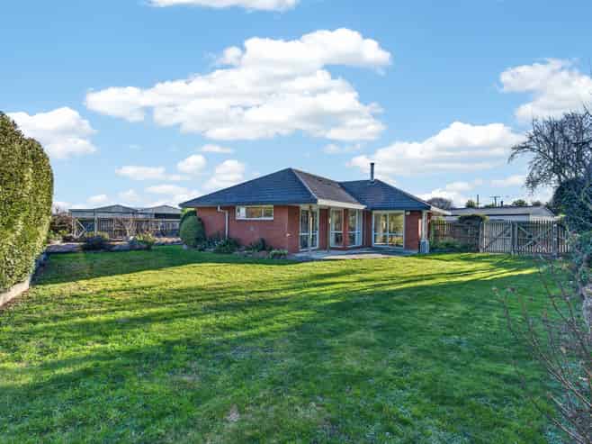 18 McLaughlins Road, Darfield