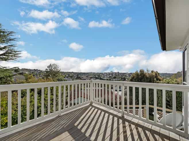 12 Squirrel Lane, Browns Bay