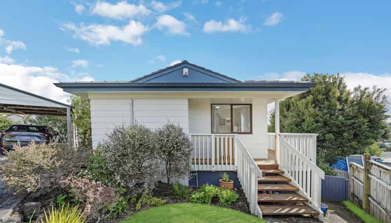 12 Squirrel Lane, Browns Bay