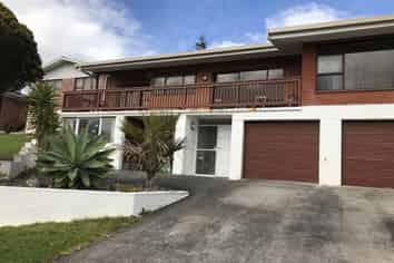 68 Clark Road, Papakura