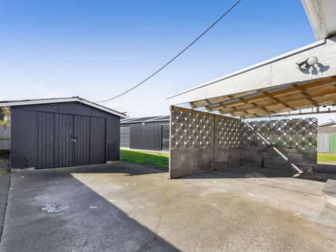 15 McLean Street, Hawera
