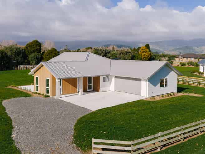 6 Coach House Lane, Ohau
