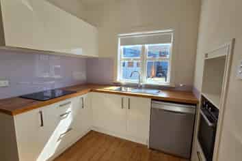 4c Prospero Terrace, Mount Albert