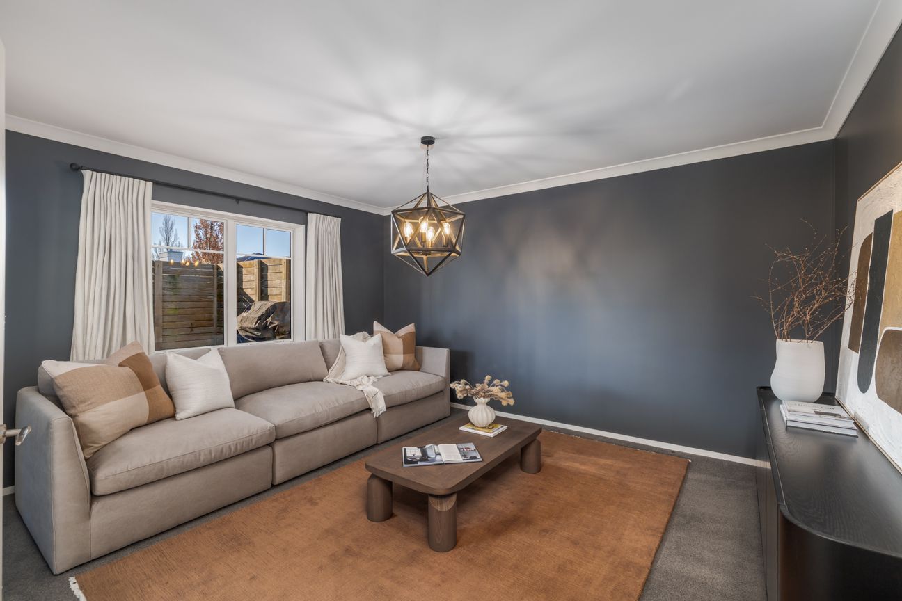A Premium Address, An Exceptional Opportunity! - Altro