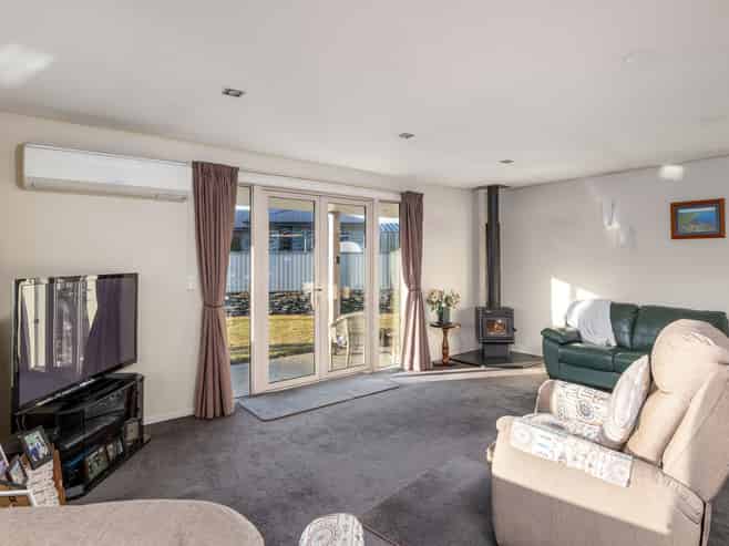12 Chandler Crescent, Clyde