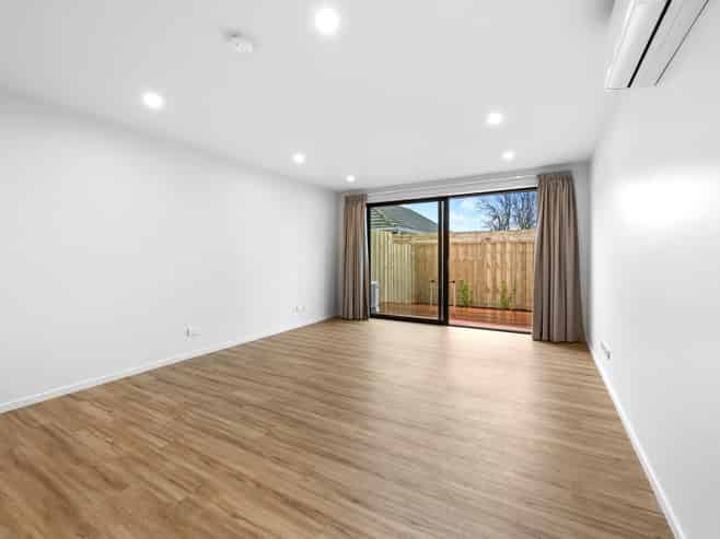 4/58 Bamford Street, Woolston
